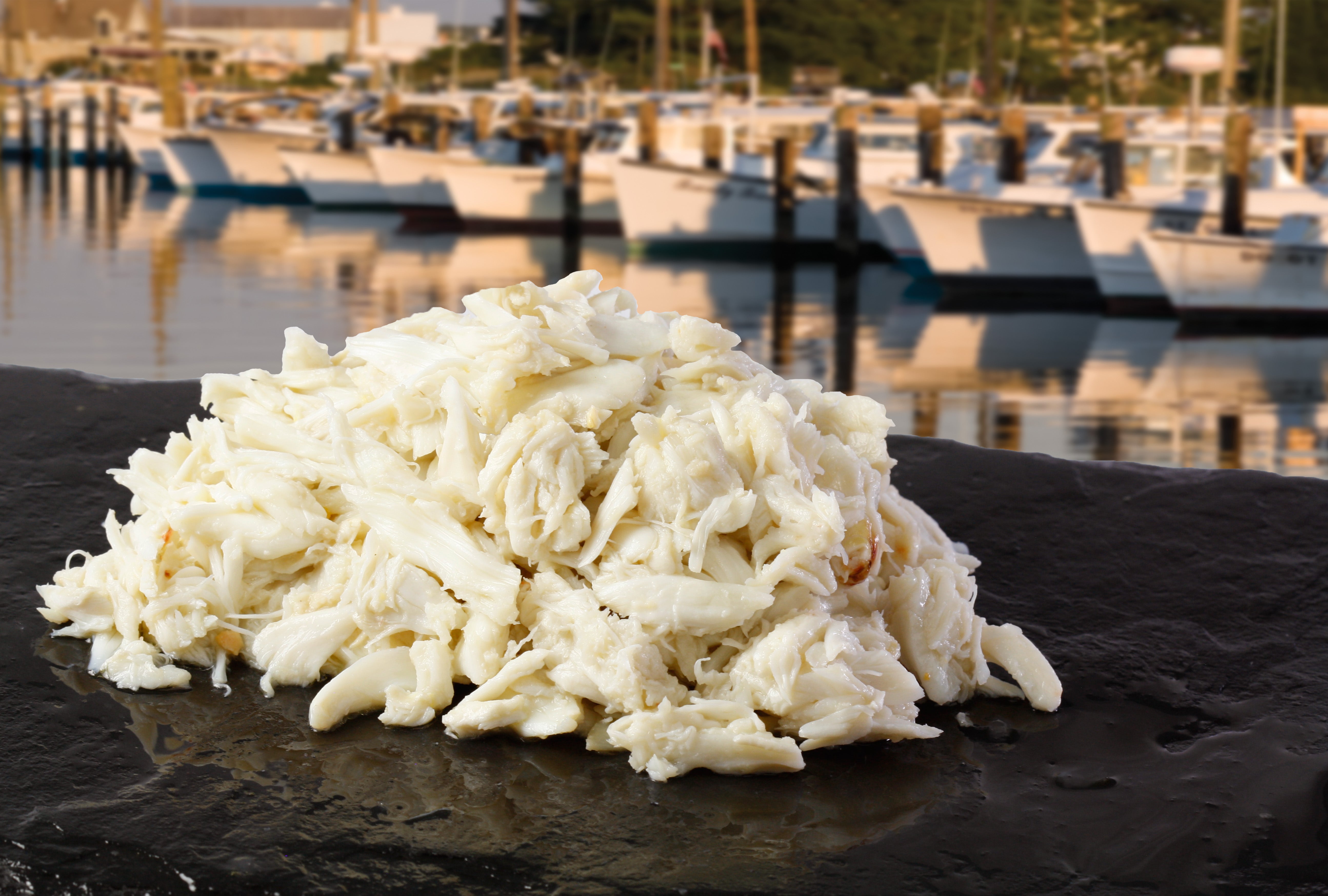 Premium Lump Pelagicus Crab Meat Per Case 1 Pound Each - 6 Per Case