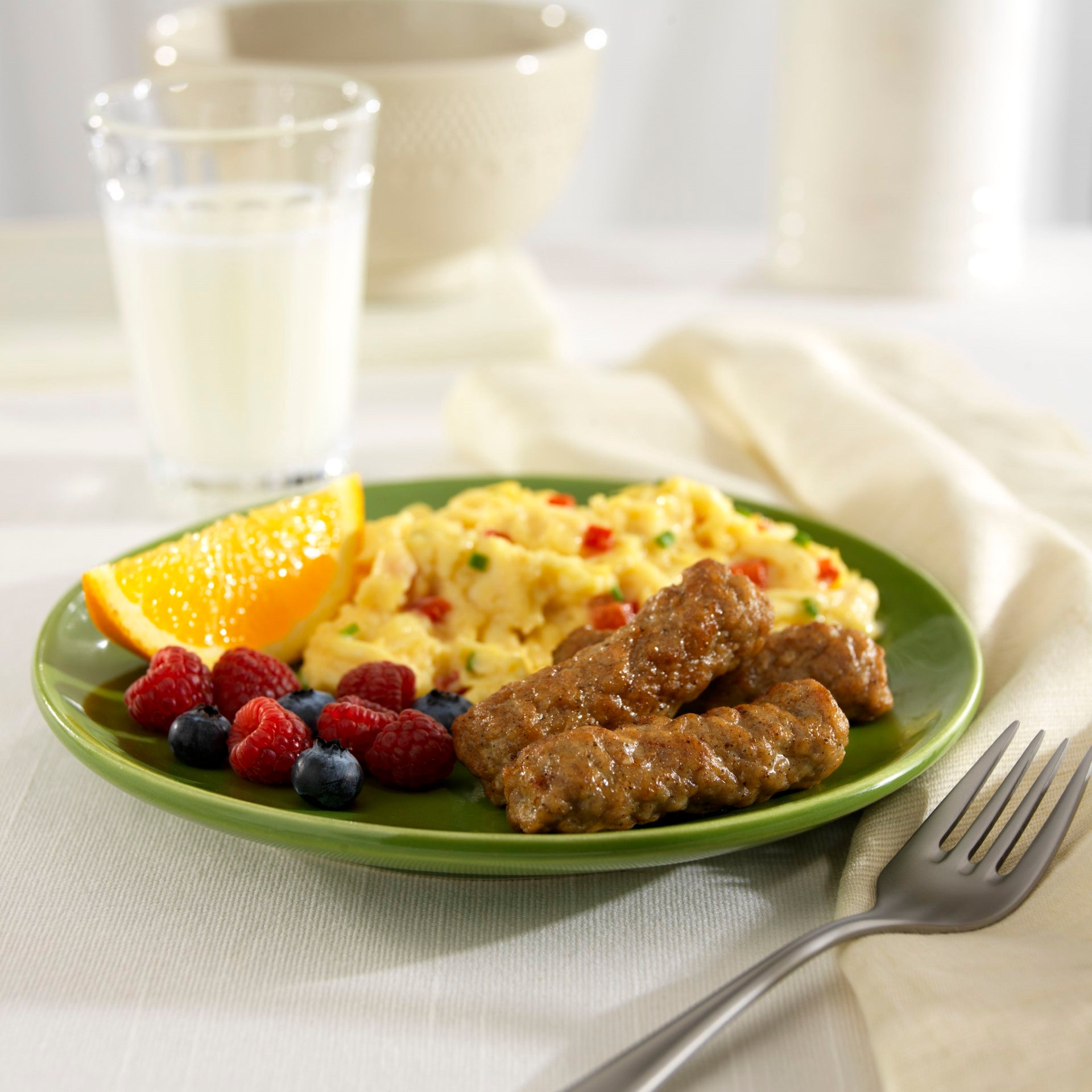 Jones Dairy Farm Pork Sausage Links Mild Fully Cooked 0.8 Ounce Size - 1 Per Case.