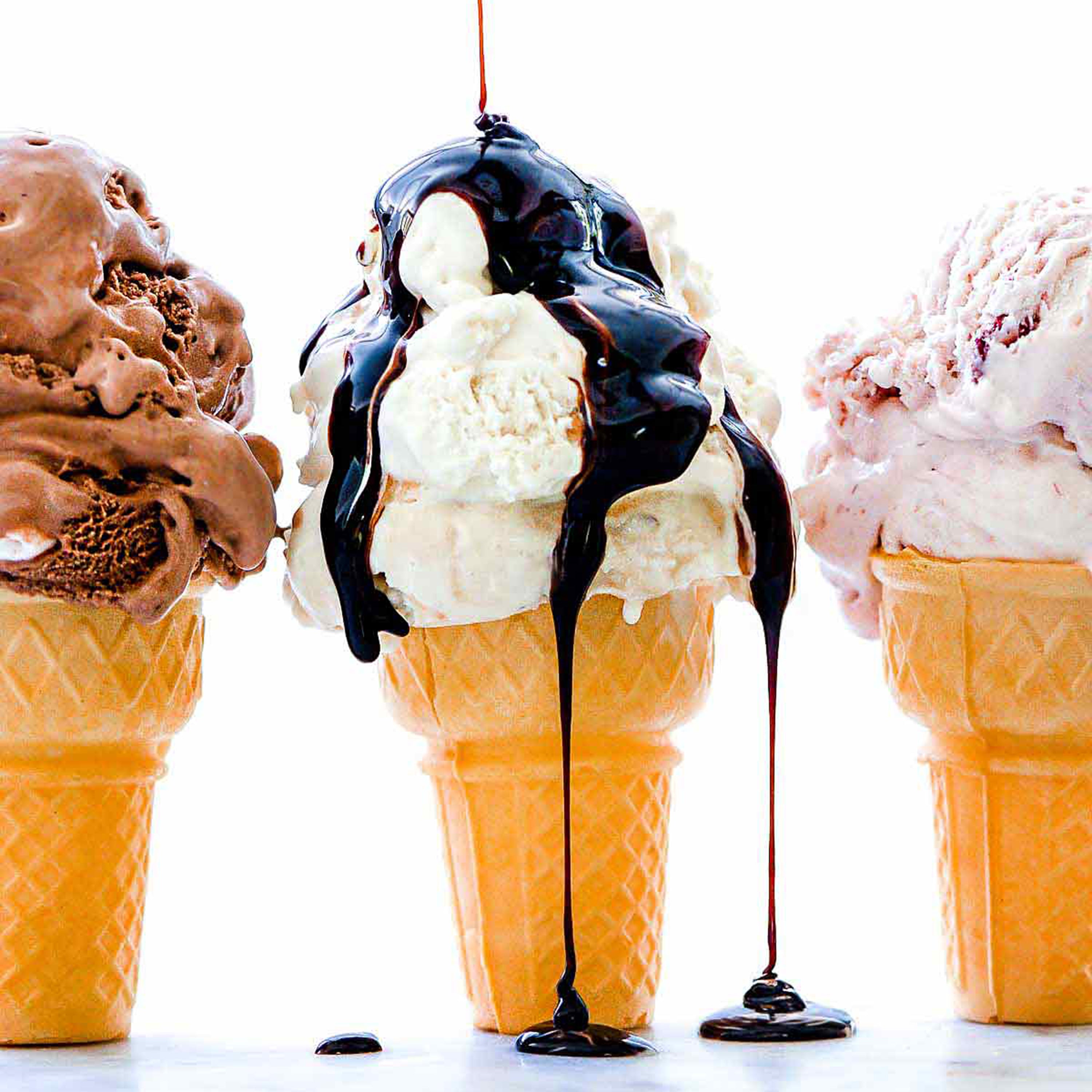 Hershey's® Chocolate Syrup 64 Fluid Ounce - 4 Per Case.