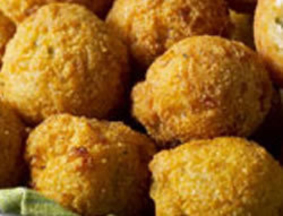 Hushpuppy Regular 18 Grams Each - 2 Per Case.