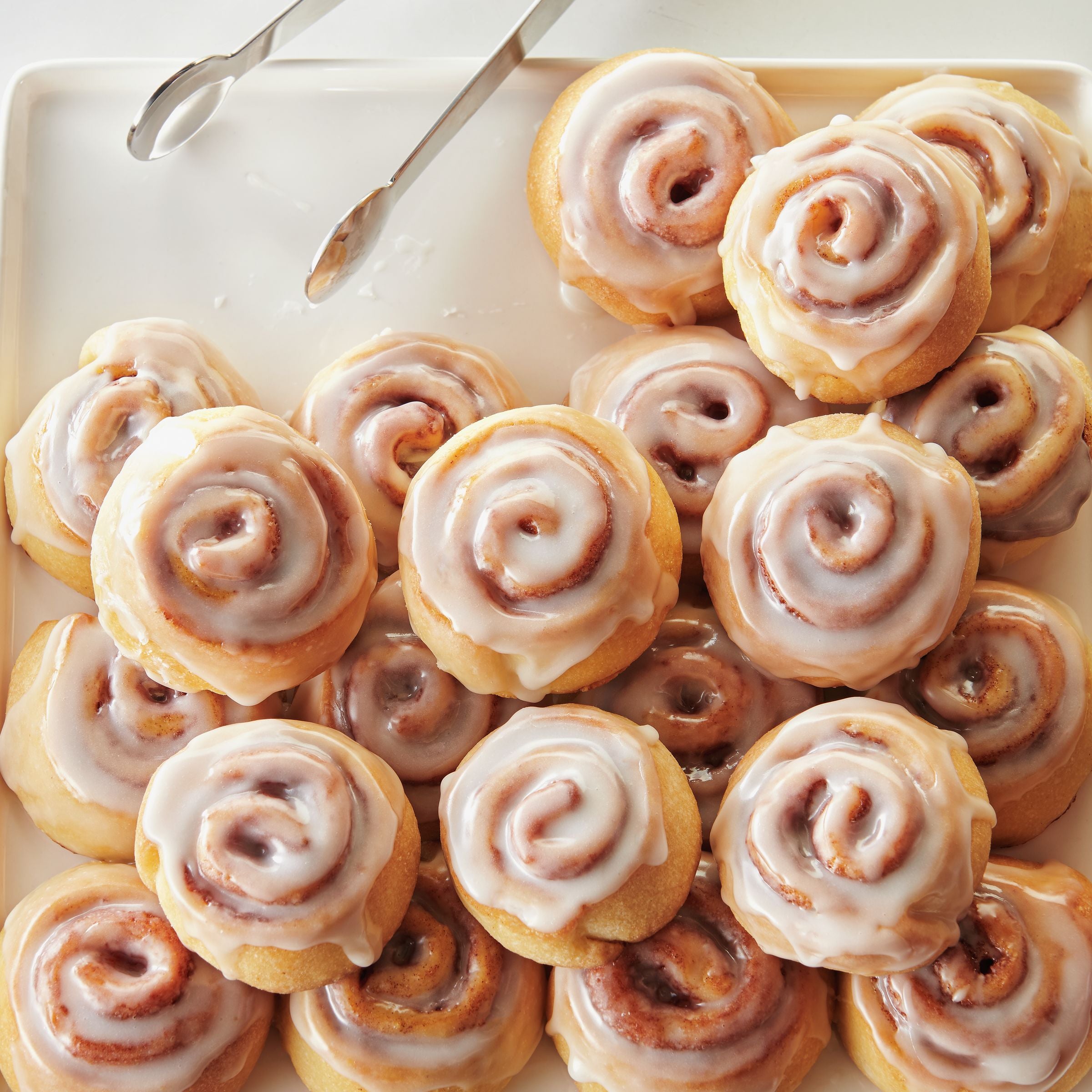 Pillsbury™ Freezer To Oven Whole Grain Frozen Cinnamon Roll Dough 16.88 Pound Each - 1 Per Case.