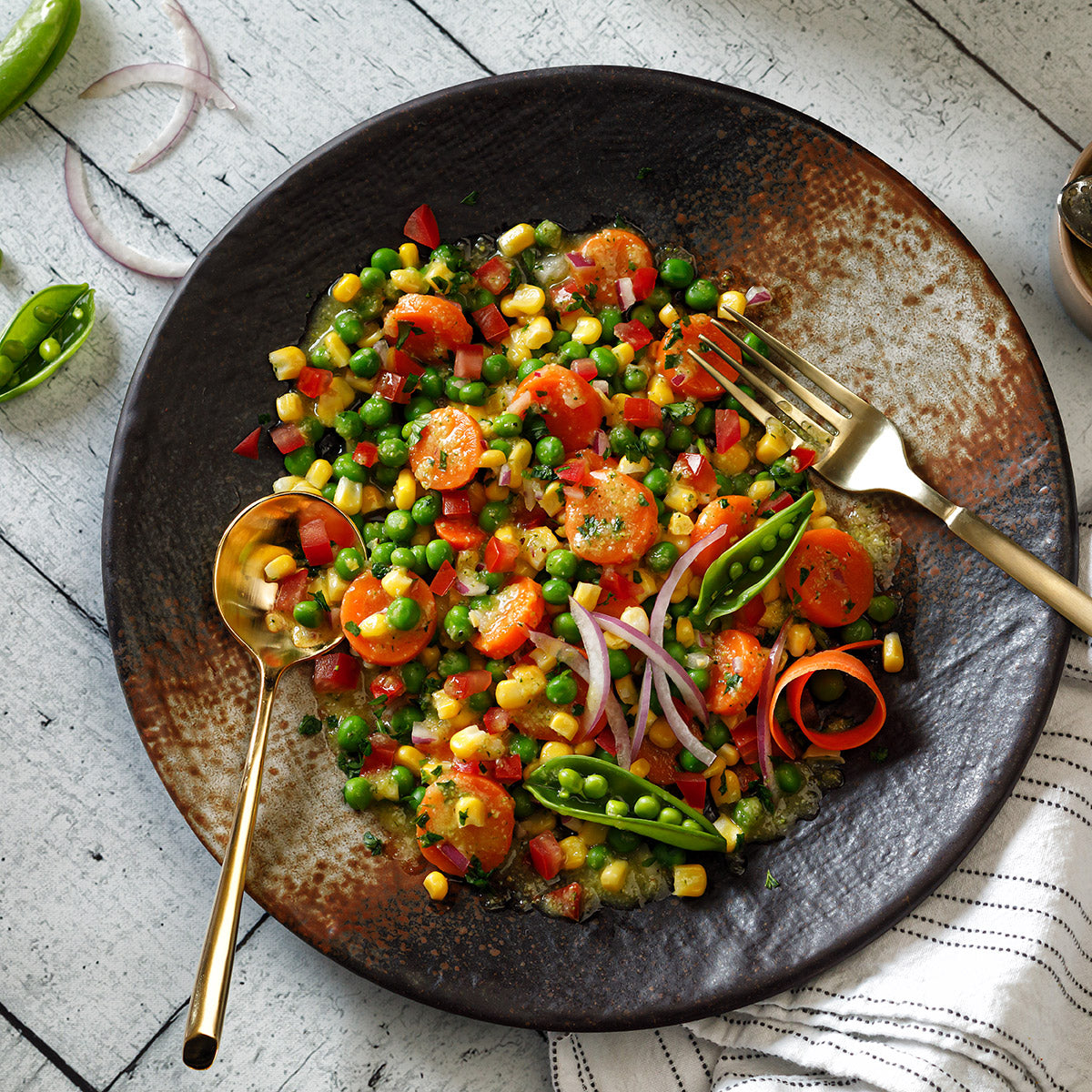 Simplot Simple Goodness Classic Vegetables Rte Peas 2.5 Pound Each - 12 Per Case.