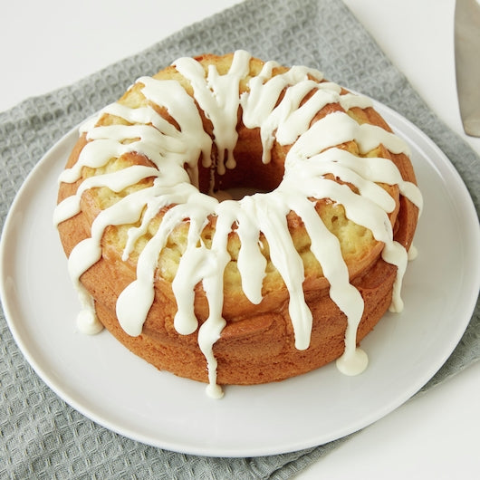 Pillsbury Bakery Creme Cake Base Mix, 50 Pound- 1 per case