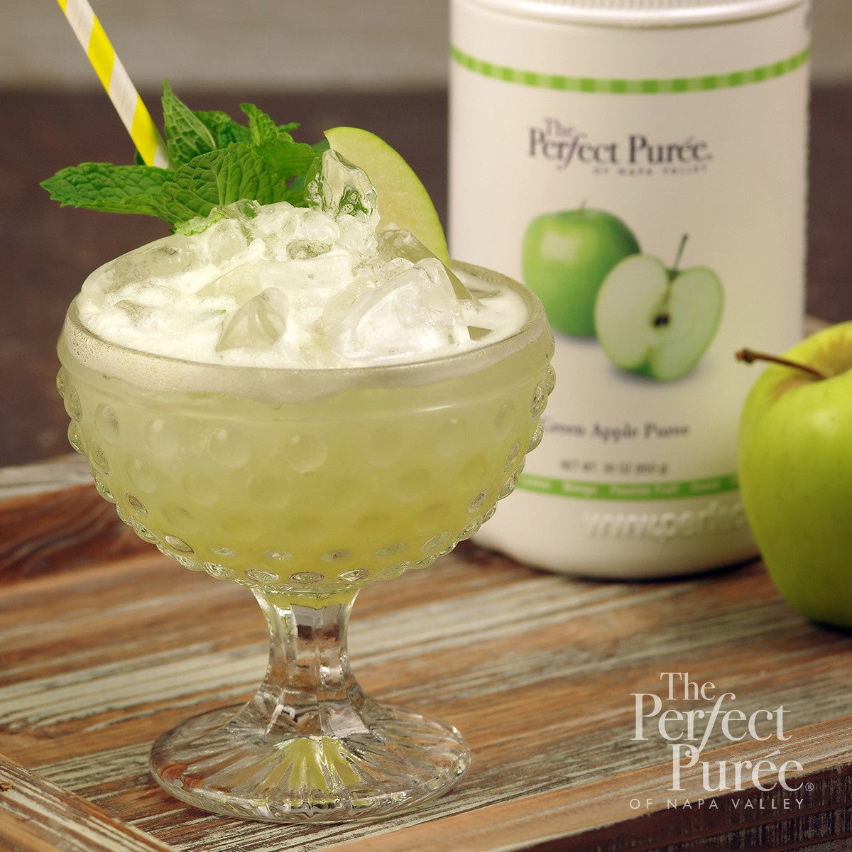 Green Apple Puree 30 Ounce Size - 6 Per Case.