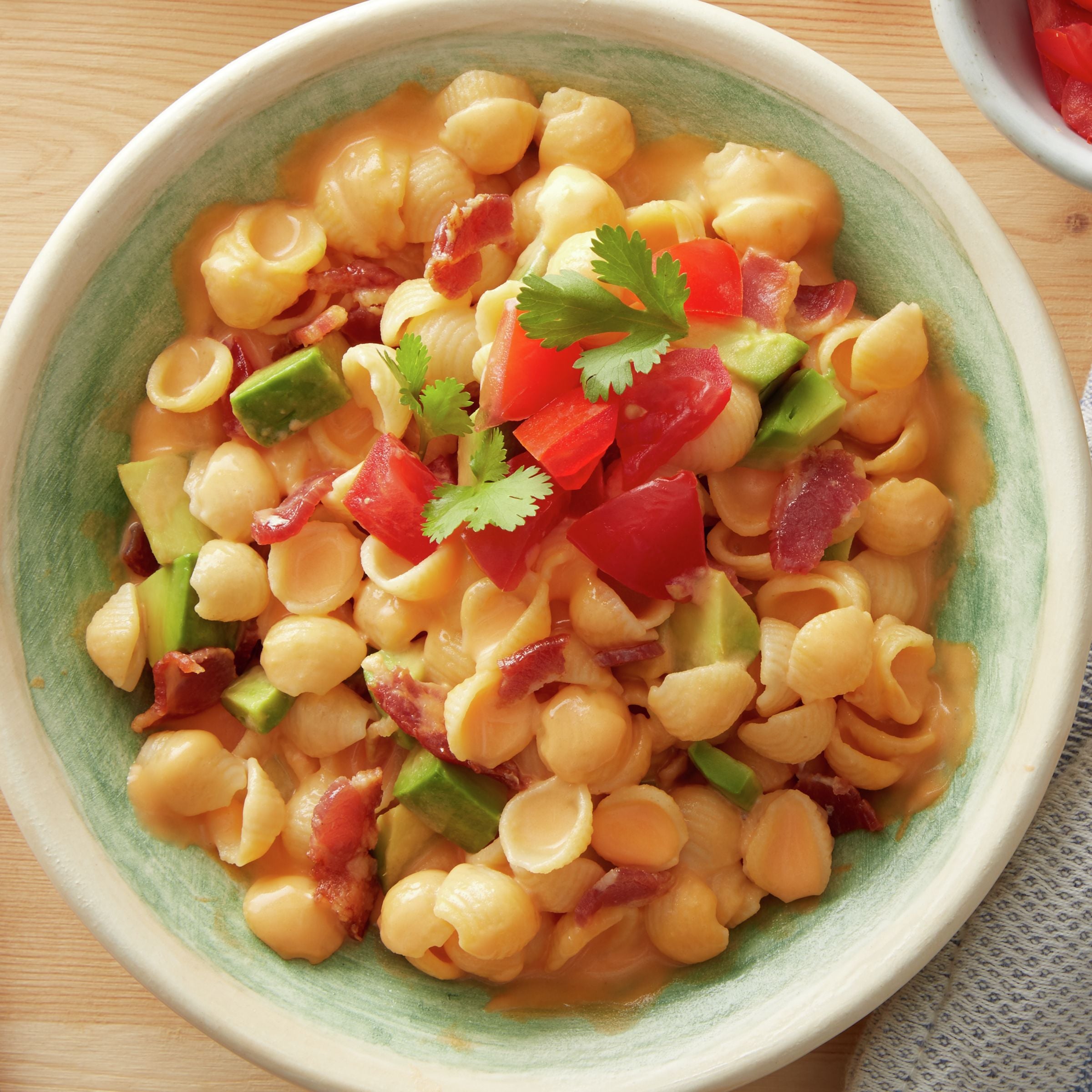 Annie's™ Macaroni & Cheese Box Shells & Real Aged Cheddar 6 Ounce Size - 12 Per Case.