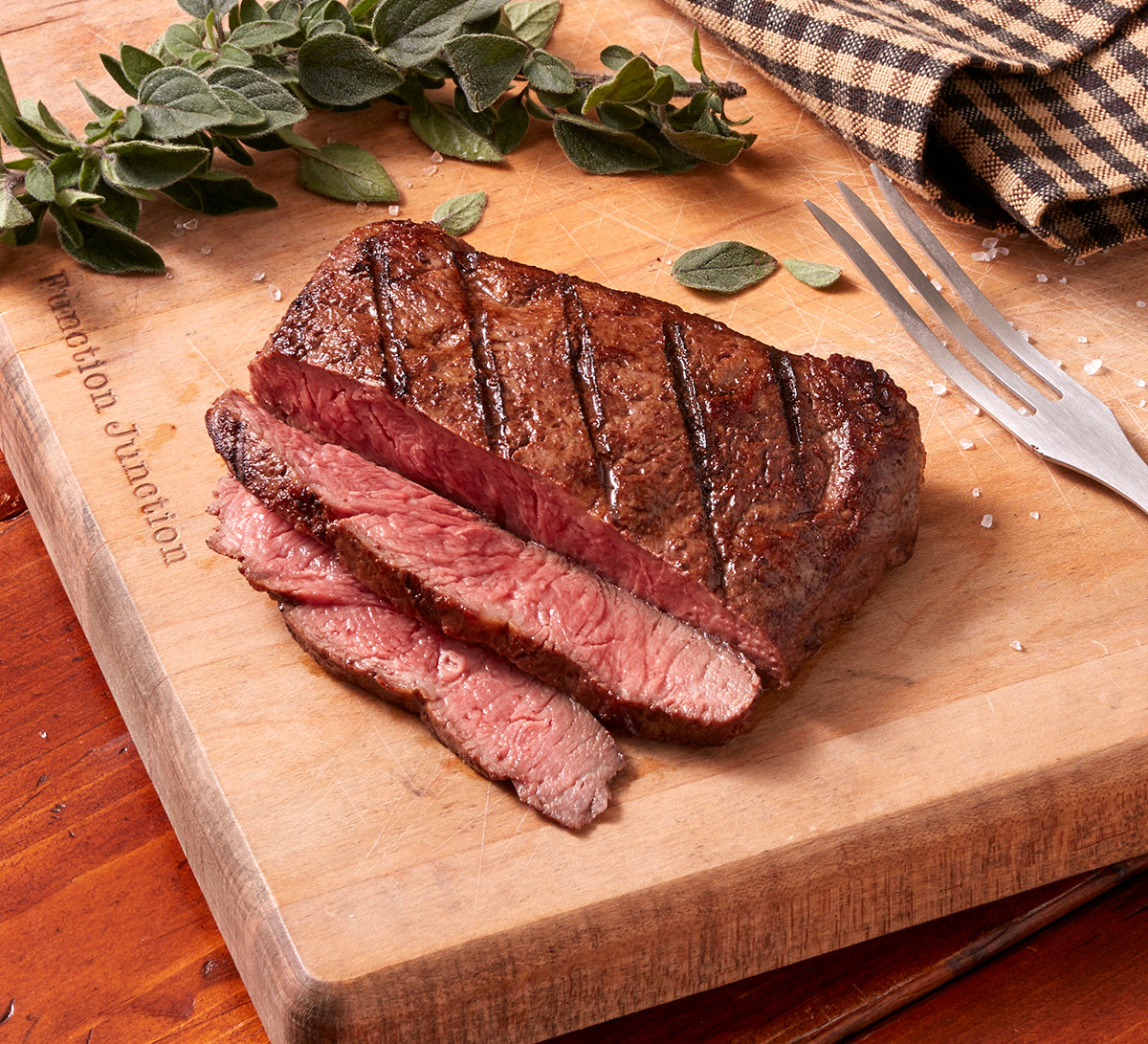 Seasoned Beef Flat Iron 4 Ounce Size - 40 Per Case.