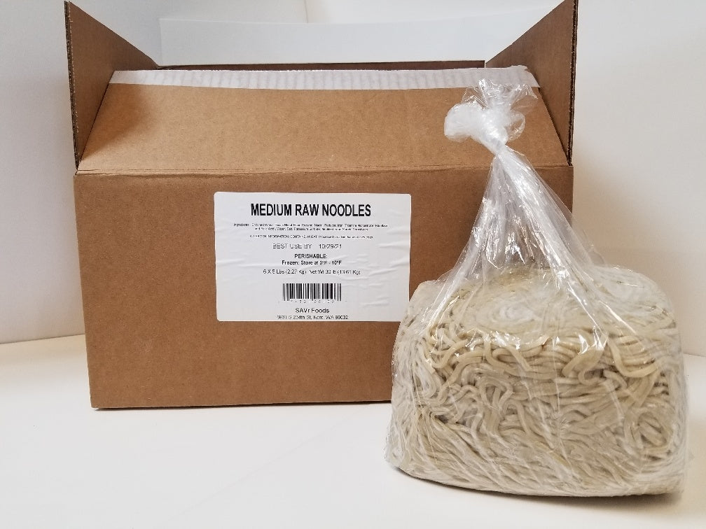 Savr Medium Raw Noodles 5 Pound Each - 6 Per Case.