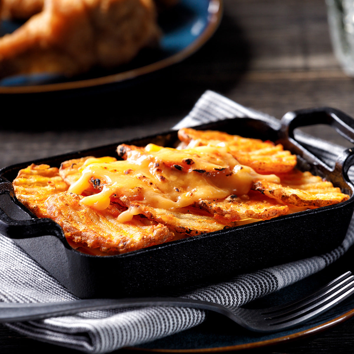 Simplot Seasonedcrisp Delivery 4" Savory Battered Slice Skin On 4 Pound Each - 6 Per Case.