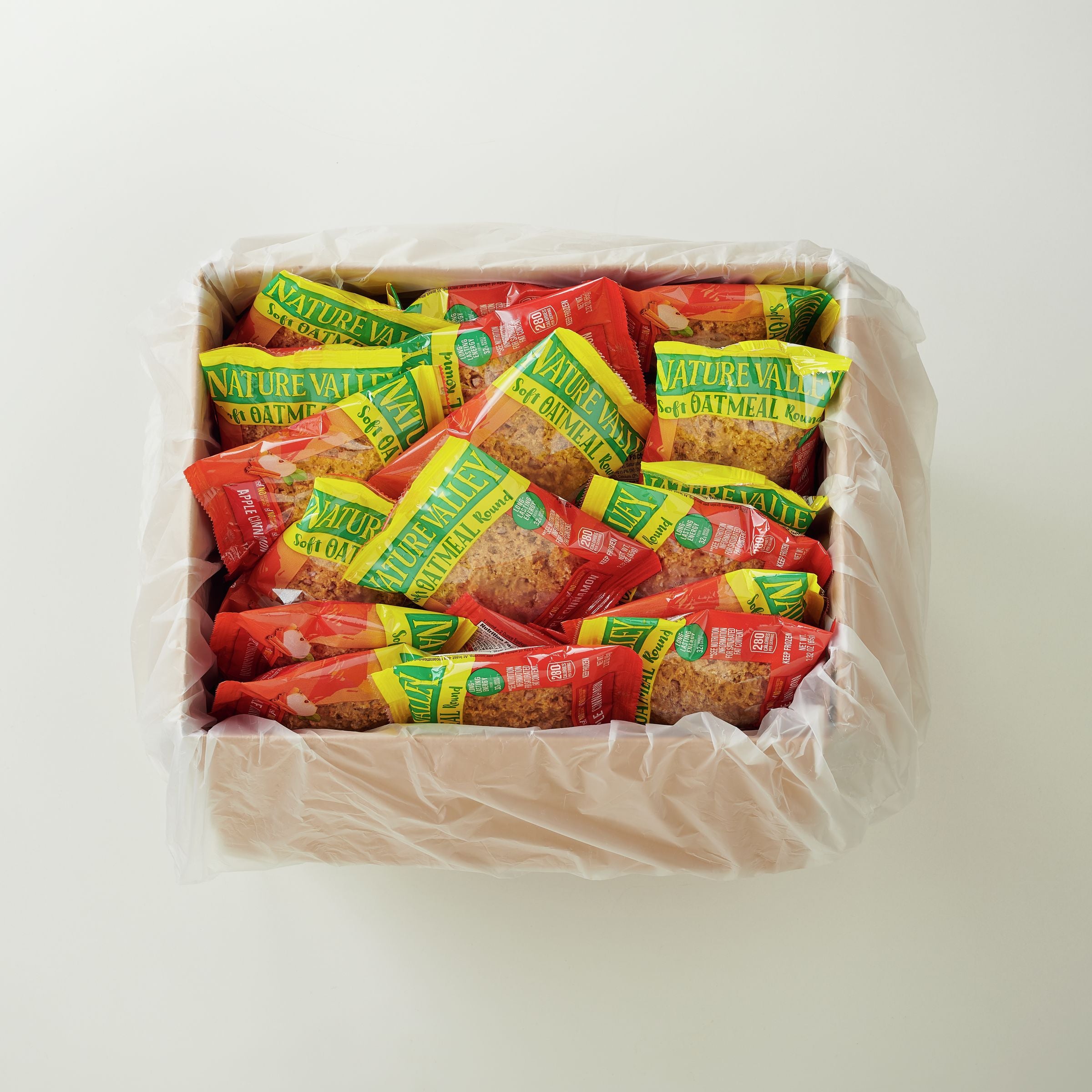 Nature Valley™ Oatmeal Round Apple Cinnamon 2.32 Ounce Size - 72 Per Case.
