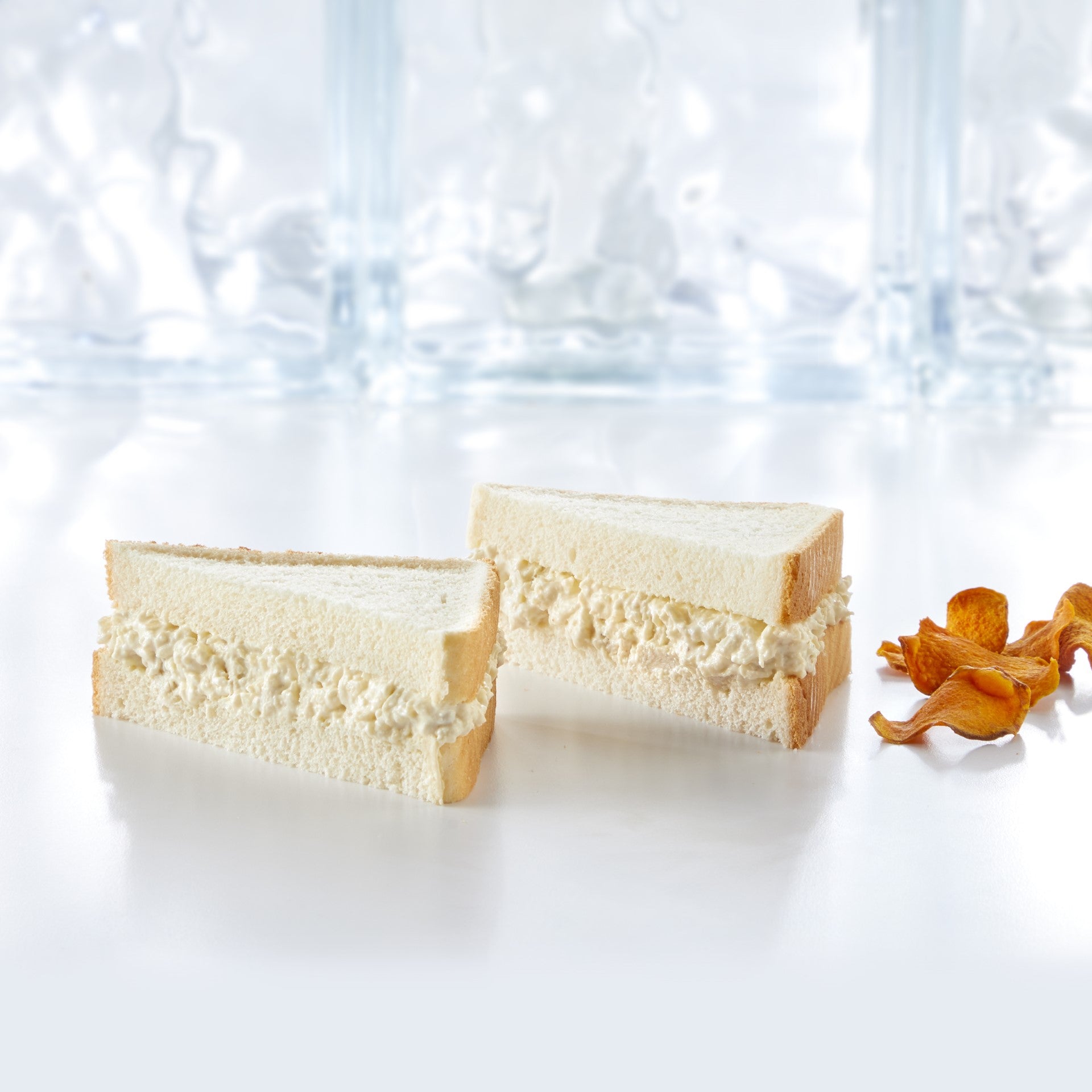 Market Sandwich Ranch Chicken Salad White Bread Sandwich Wedge 5 Ounce Size - 10 Per Case.