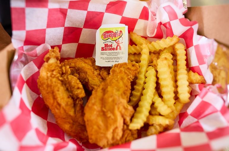 Texas Pete Original Hot Sauce Dipping Cup 1 Ounce Size - 150 Per Case.