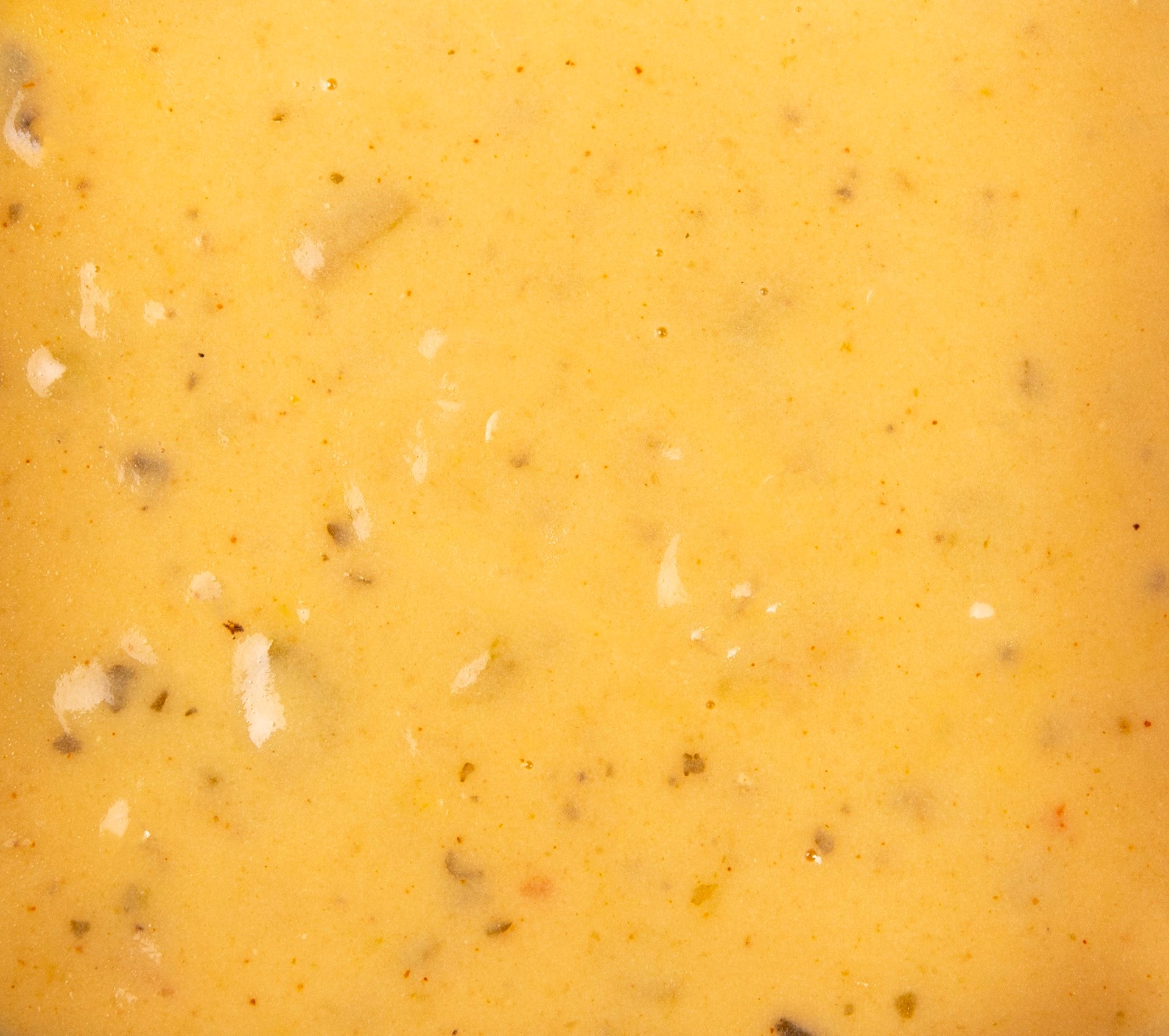 Queso Green Chile Sauce 10 Pound Each - 1 Per Case.