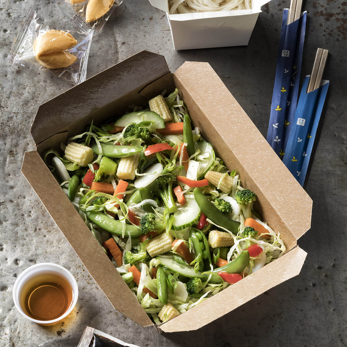 Simplot Simple Goodness Classic Vegetables Stir Fry Supreme Vegetable Blend 2 Pound Each - 12 Per Case.