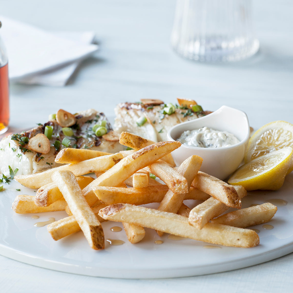 Simplot Select Recipe 6" Sea Salt Straightcut Fries Skin On 5 Pound Each - 6 Per Case.