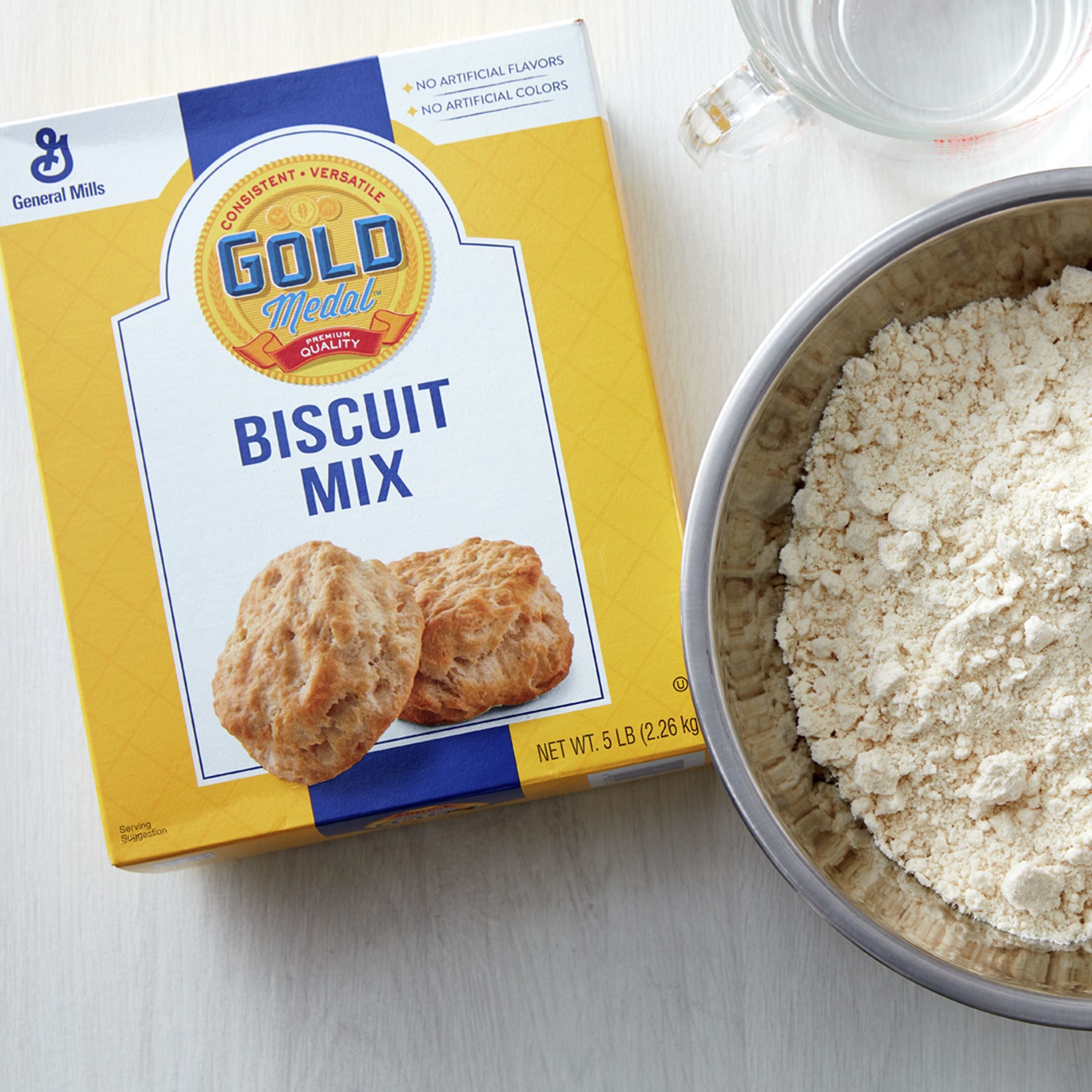 Gold Medal™ Biscuit Mix 5 Pound Each - 6 Per Case.