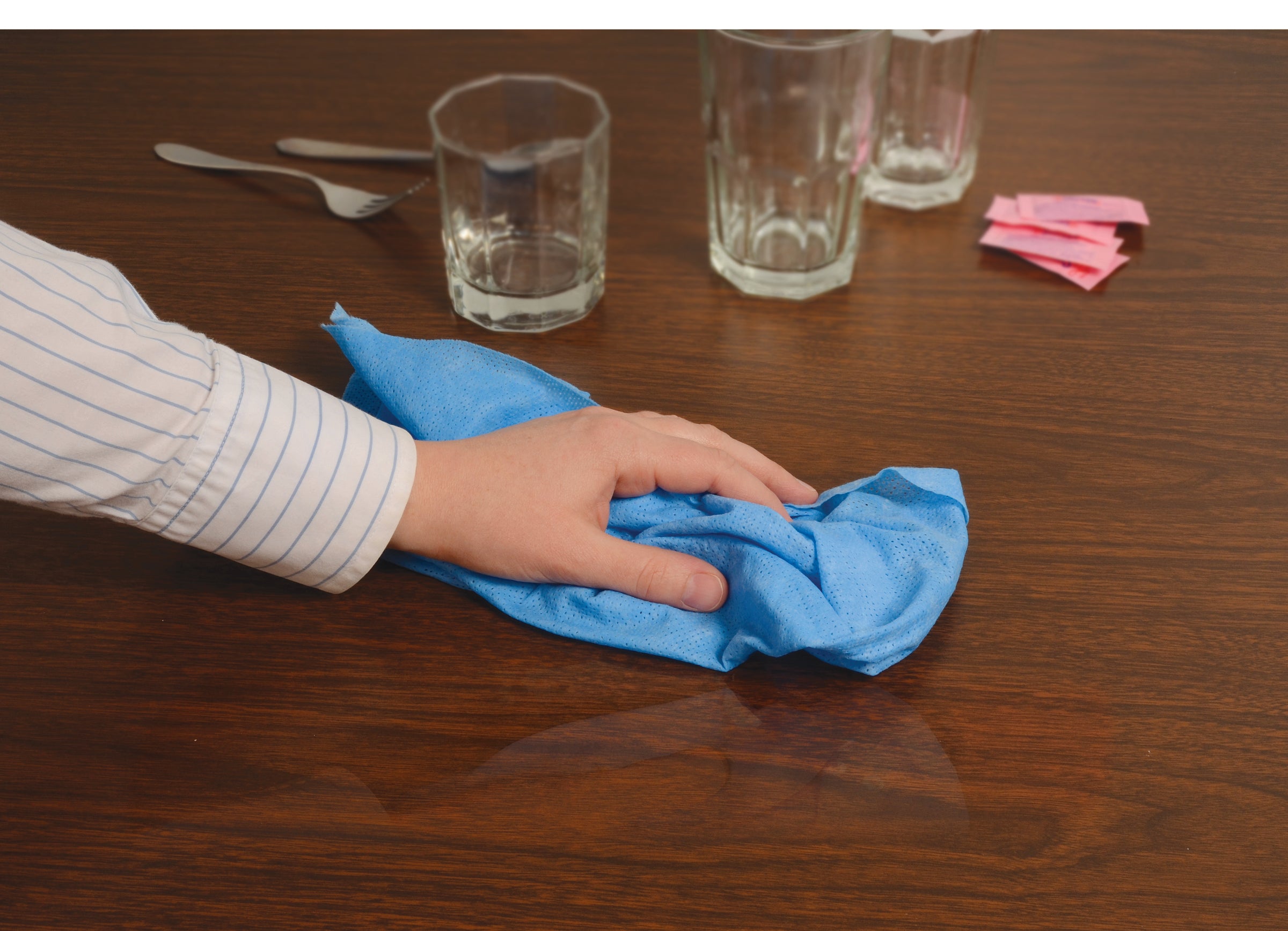 Blue Medium Weight Wipe 5"x4" 150 Count Packs - 150 Per Case.