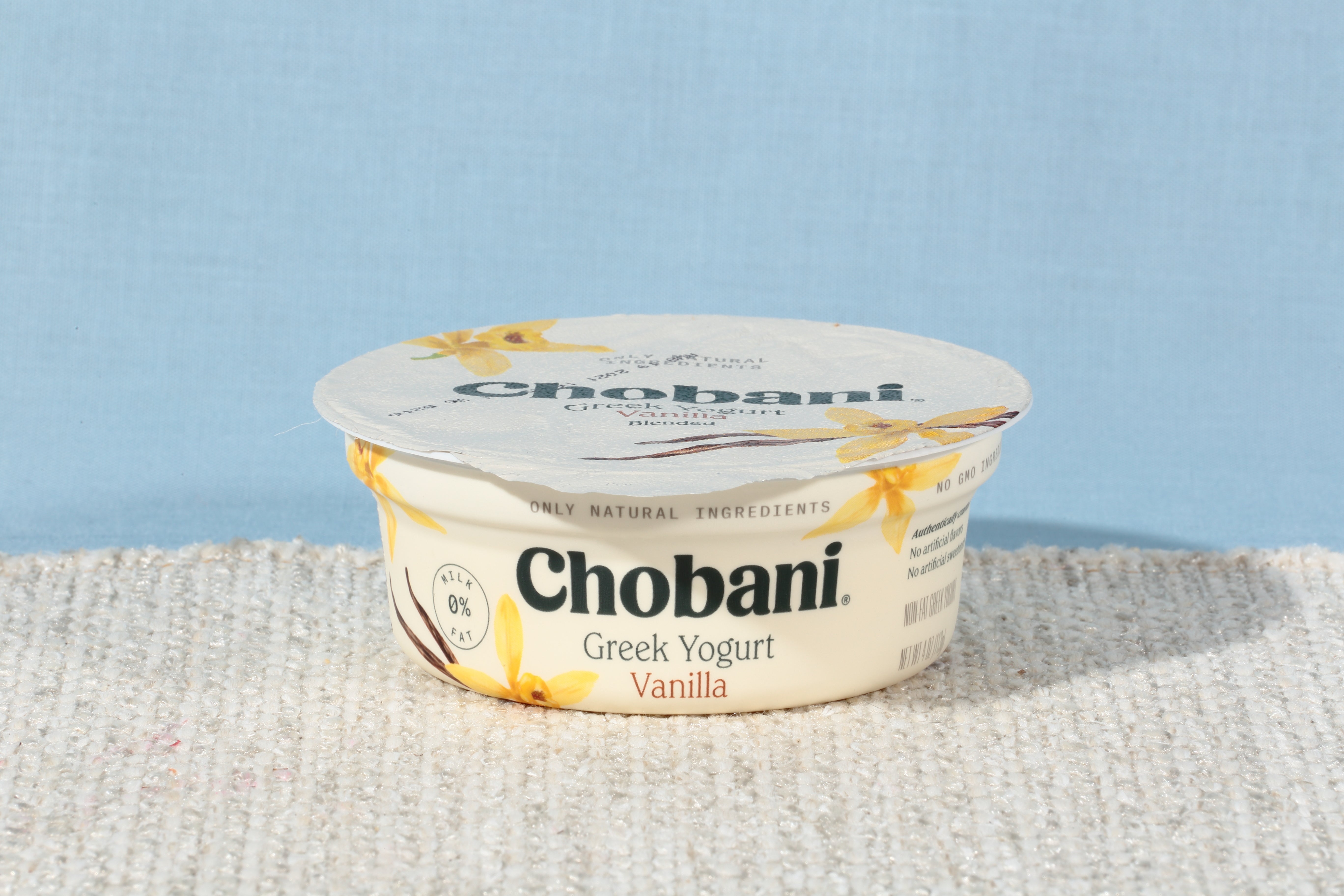 Chobani® Non Fat Greek Yogurt Vanilla 4 Ounce Size - 12 Per Case.