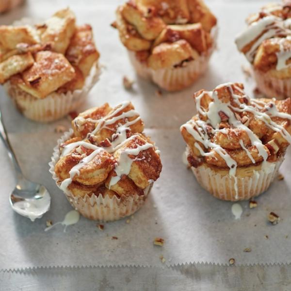 Pillsbury™ Best™ Place & Bake™ Twirldough Cinnamon 31.25 Pound Each - 1 Per Case.