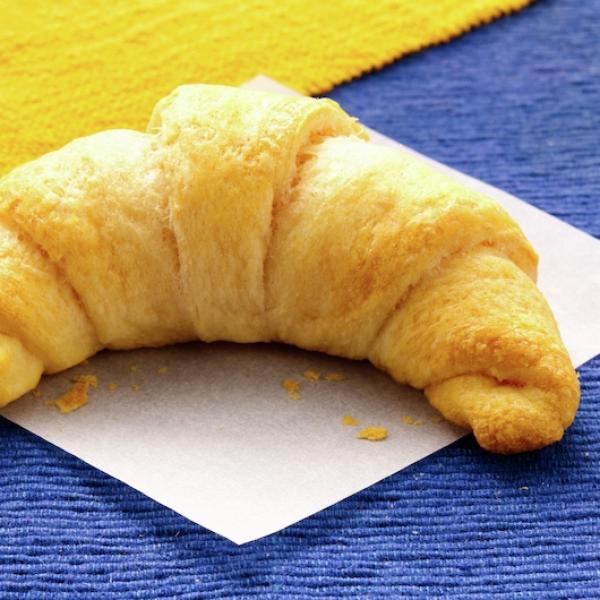 Pillsbury Original Unbaked Crescent Dinner Rolls 8 Ounce Size - 12 Per Case.