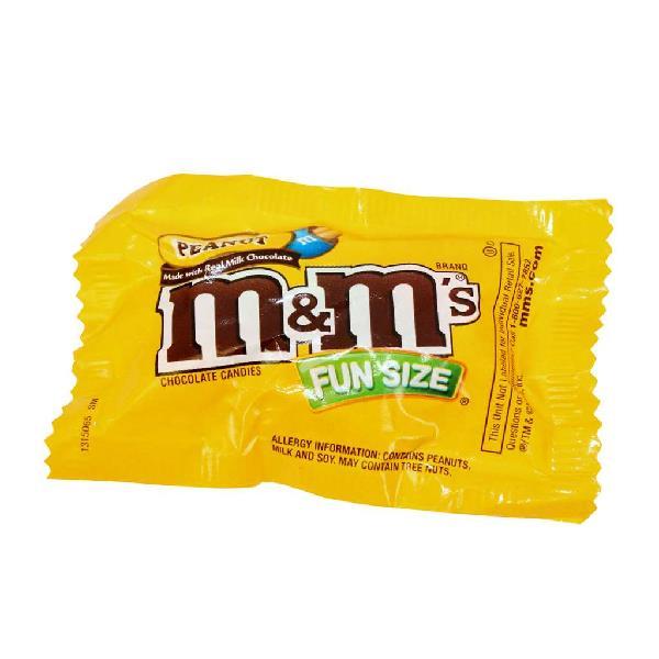 M&Ms Peanuts Milk Chocolate Candy Fun Size Bulk (1 pound Bag)