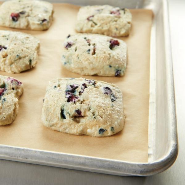 Pillsbury™ Place & Bake™ Frozen Muffintop Batter Whole Grain Blueberry 2.1 Ounce Size - 1 Per Case.