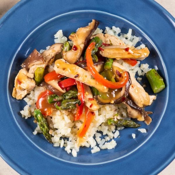 Kitchen Basics Original Chicken Bone Broth 32 Ounce Size - 12 Per Case.