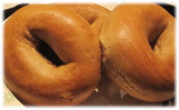 Bagel White Whole Grain Clean Thaw & Serve Sliced 2.3 Ounce Size - 90 Per Case.