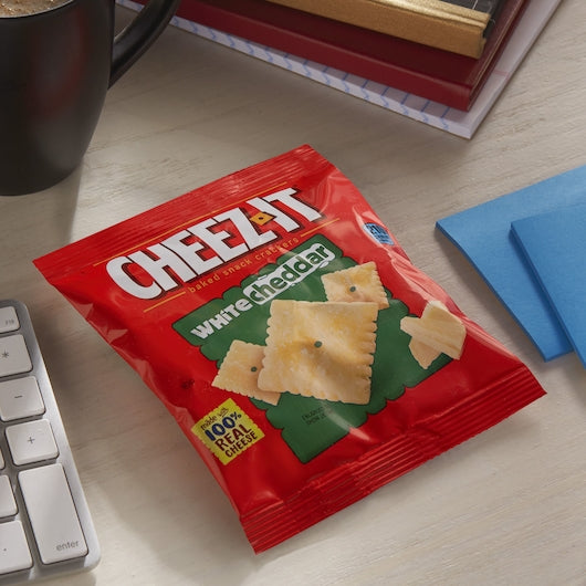 Kellogg's Cheez It Crackers White Cheddar 1.5 Ounce Size - 48 Per Case.