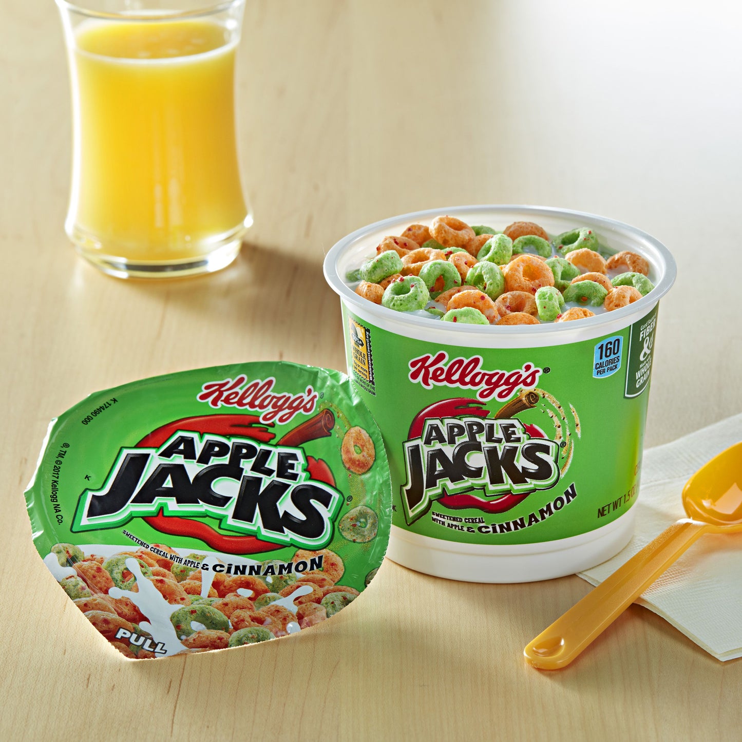 Kellogg's Apple Jacks Cereal Original 1.5 Ounce Size - 60 Per Case.