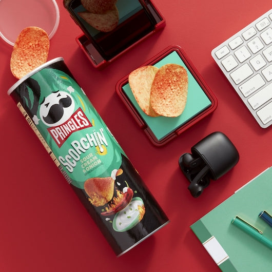 Pringles Crisps Scorchin' Sour Cream & Onion 5.5 Ounce Size - 14 Per Case.