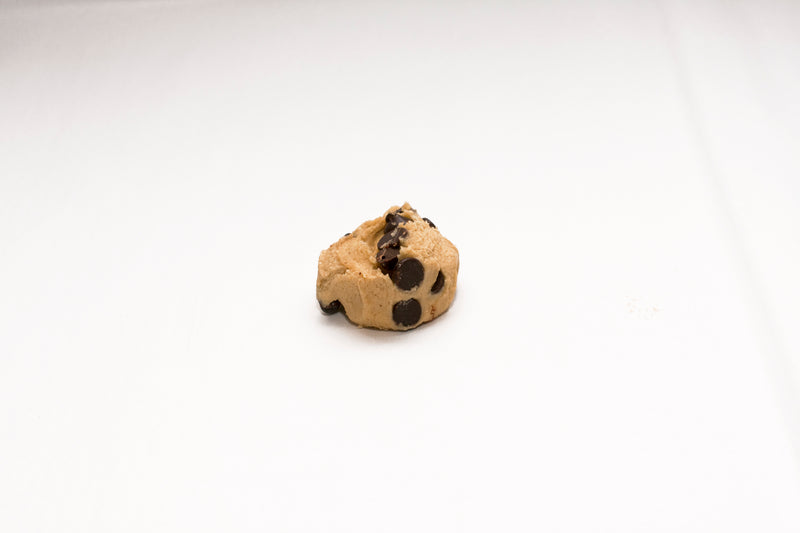 David's Cookie Dough Chocolate Chip Frozen 1 Ounce Size - 320 Per Case.