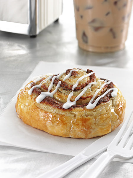 Pan N Bake Cinnamon Roll With Icing & Glaze 18.75 Pound Each - 1 Per Case.