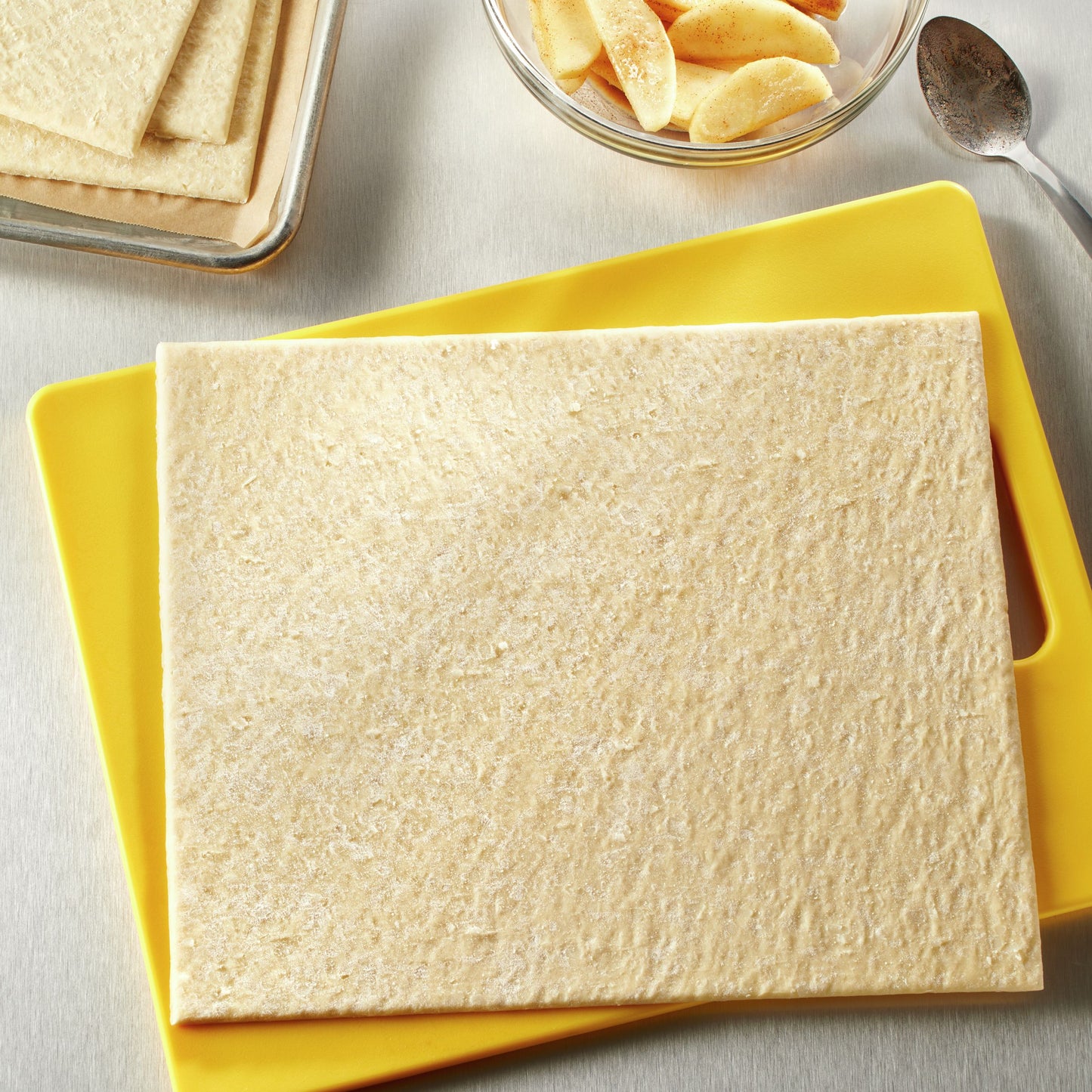 Pillsbury™ Frozen Pie Dough Sheet Ct)10" 2" 17.13 Pound Each - 1 Per Case.