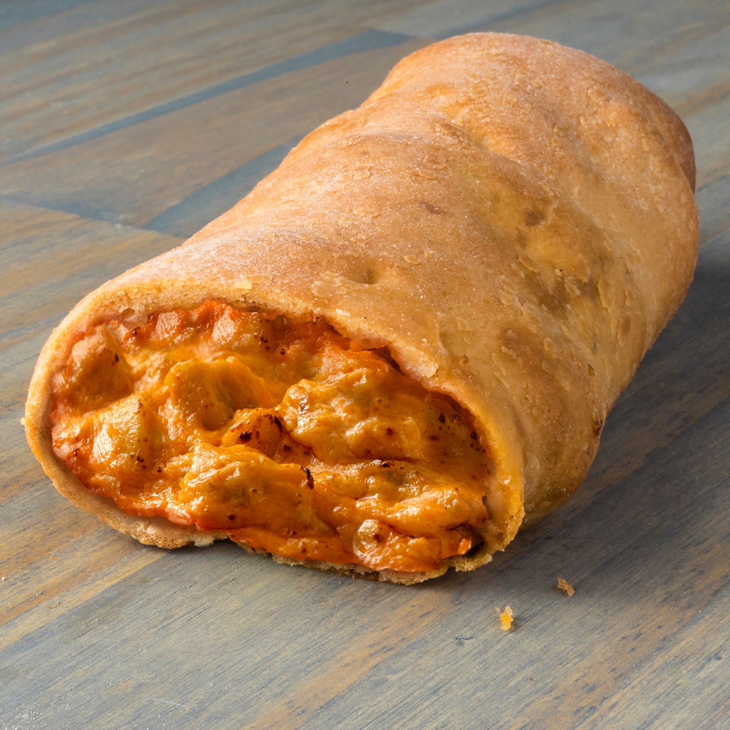 Uno Foods Inc Individual Buffalo Chicken Calzone 6 Ounce Size - 8 Per Case.