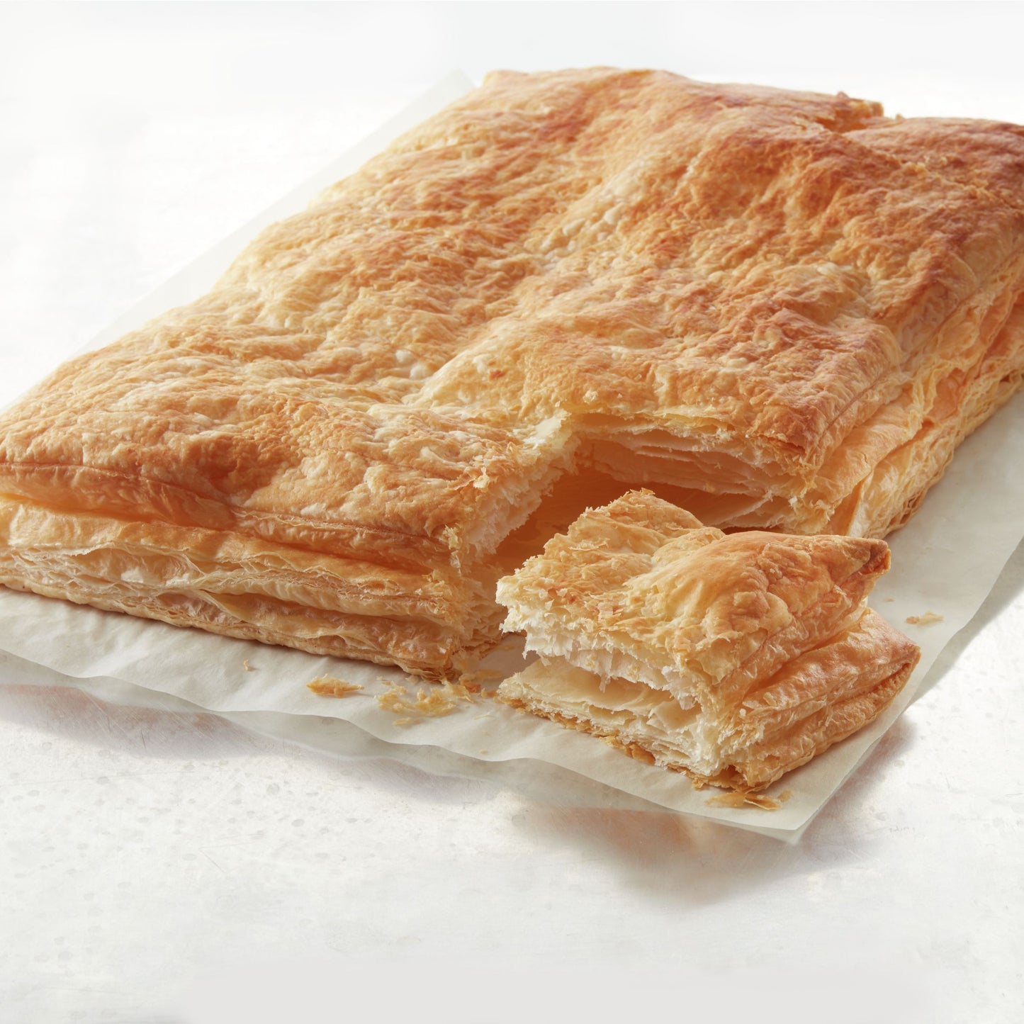 Pillsbury™ Frozen Puff Pastry Dough Sheet10" 5" 12 Ounce Size - 1 Per Case.