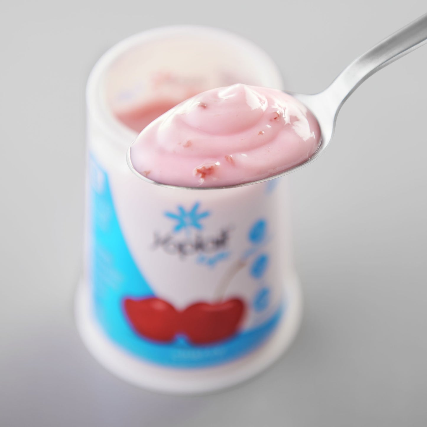 Yoplait® Light Yogurt Single Serve Cup Very Cherry 6 Ounce Size - 12 Per Case.