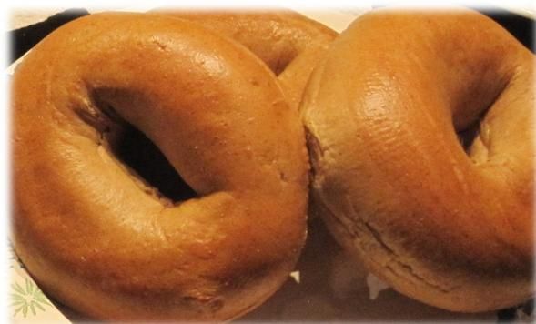 Bagel Whole Grain Wheat Thaw & Serve Sliced 4 Ounce Size - 72 Per Case.