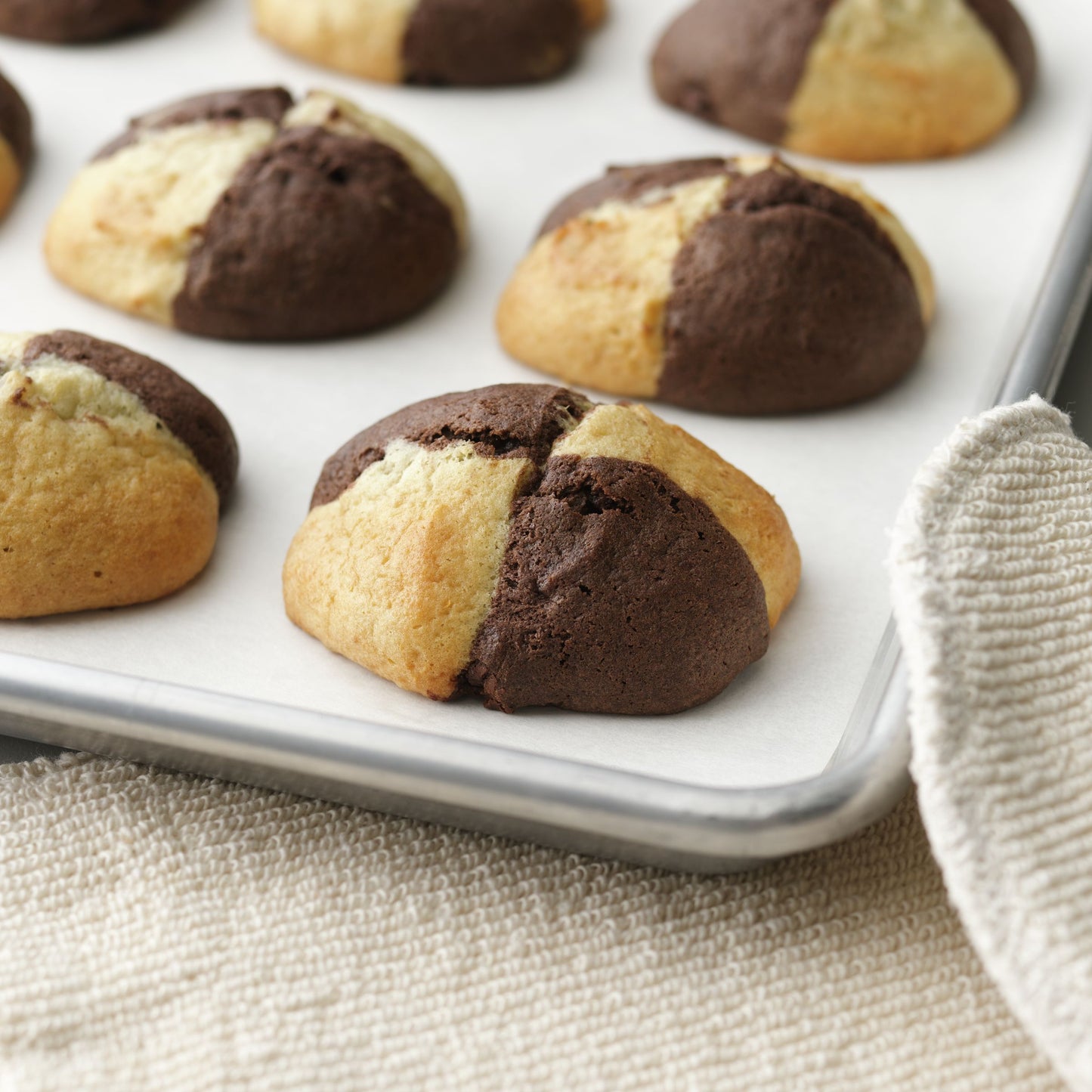 Pillsbury™ Place & Bake™ Frozen Muffindough Puck Chocolate Chocolate Chip 20.25 Pound Each - 1 Per Case.