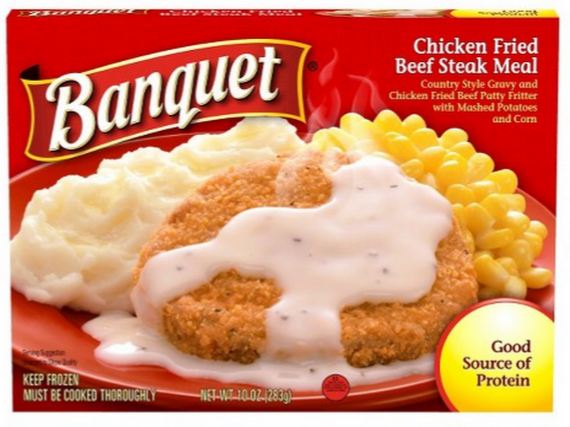 Banquet Classic Chicken Fried Beef Steak Meal 10 Ounce Size - 12 Per Case.