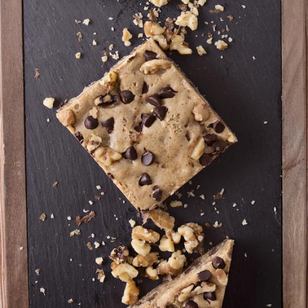 Brownie Blondie Chocolate Chip & Walnut Sheet Frozen Unsalted 2.5 Pound Each - 4 Per Case.