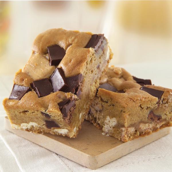 Dessert Bar Toffee Crunch Blondie Slice Frozen 3.01 Pound Each - 4 Per Case.