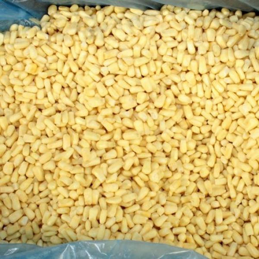 Commodity Shoepeg Corn Cut White 20 Pound Each - 1 Per Case.