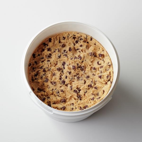 Pillsbury Best™ Frozen Cookie Dough Pail Chocolate Chip 15 Pound Each - 1 Per Case.