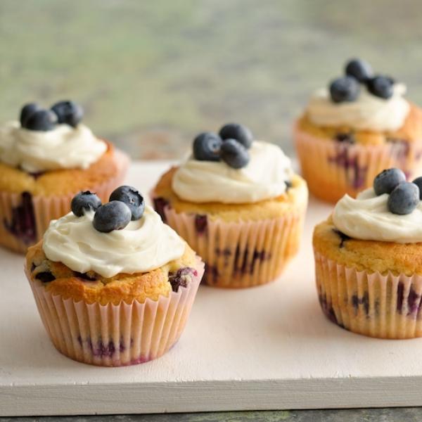 Pillsbury™ Tubeset™ Muffin Batter Blueberry 3 Pound Each - 6 Per Case.