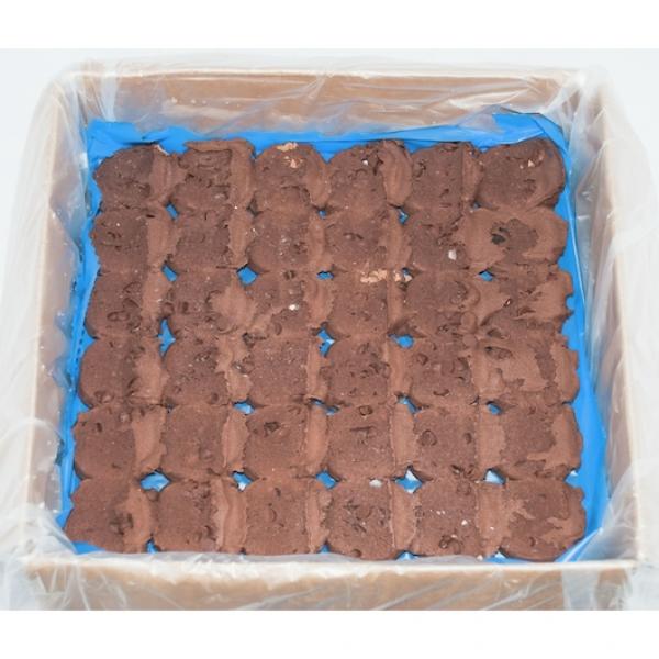 Pillsbury™ Frozen Cookie Dough Puck Special Recipe Brownie 21.6 Pound Each - 1 Per Case.