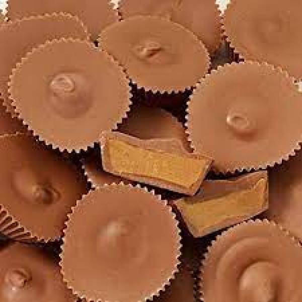 Peanut Butter Cup Double Chopped 25 Pound Each - 1 Per Case.