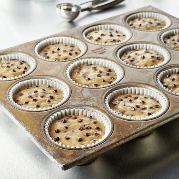 Pillsbury™ Tubeset™ Muffin Batter Chocolate Chip 3 Pound Each - 6 Per Case.