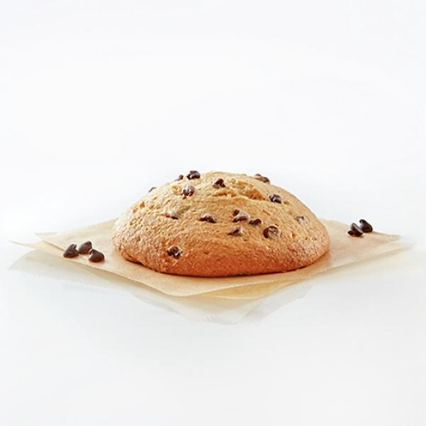 Pillsbury™ Place & Bake™ Frozen Muffintop Batter Whole Grain Chocolate Chip 2.1 Ounce Size - 1 Per Case.