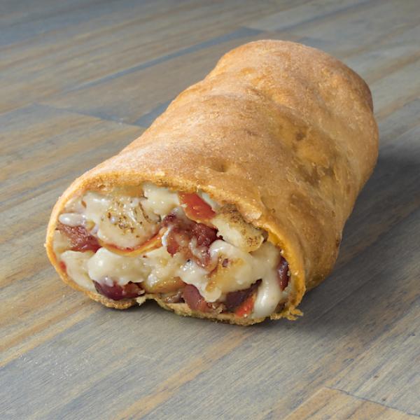 Uno Foods Inc Individual Chicken Bacon Ranch Calzone 6 Ounce Size - 8 Per Case.